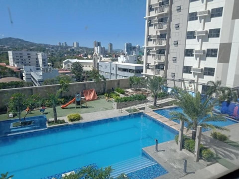 Horizon 101 A3 Shortwalk Robinson Mall Mango Sq Cebu Exterior foto